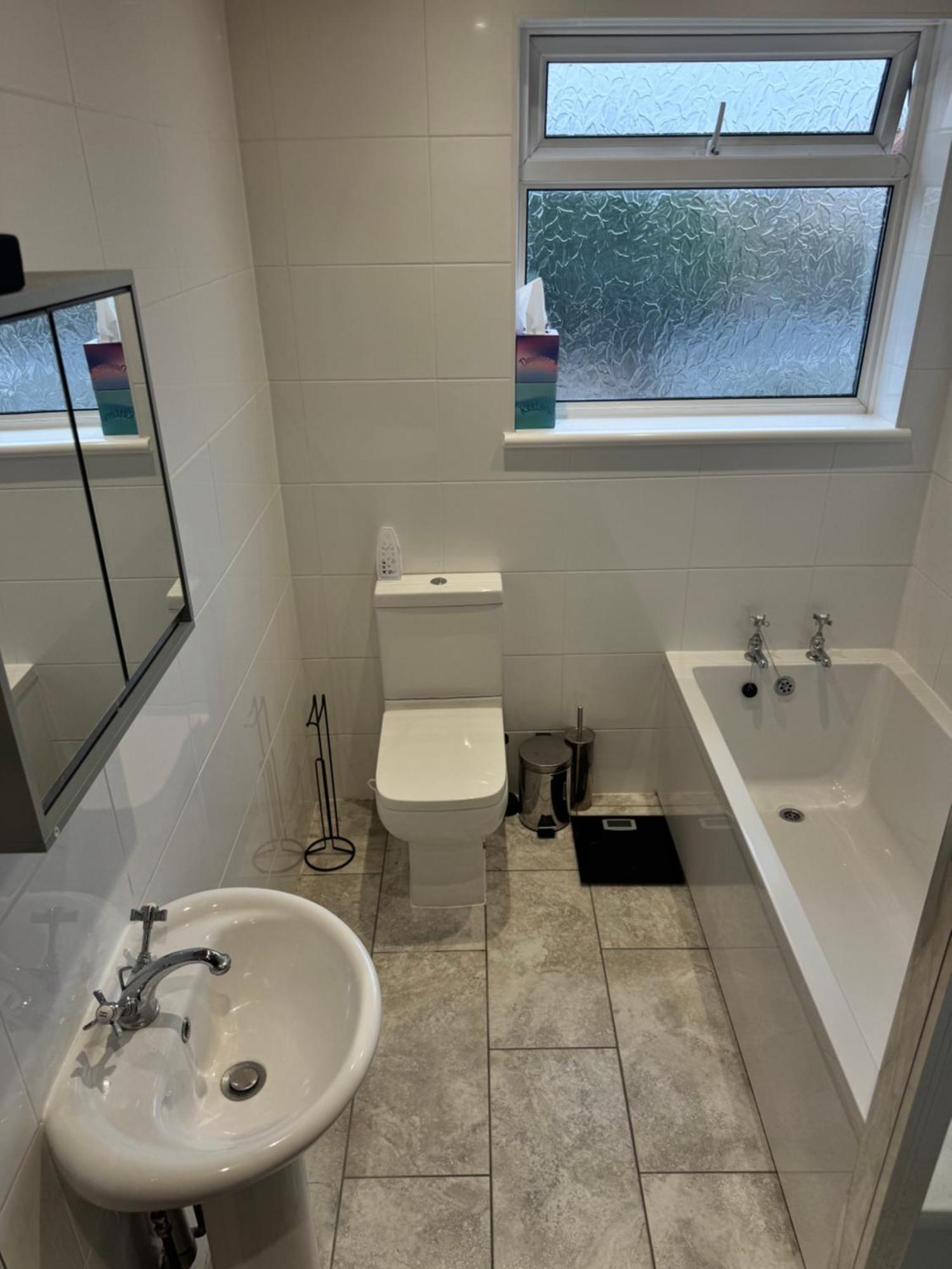 Jxb Homes - Lovely And Spacious Rooms Cliftonville 外观 照片