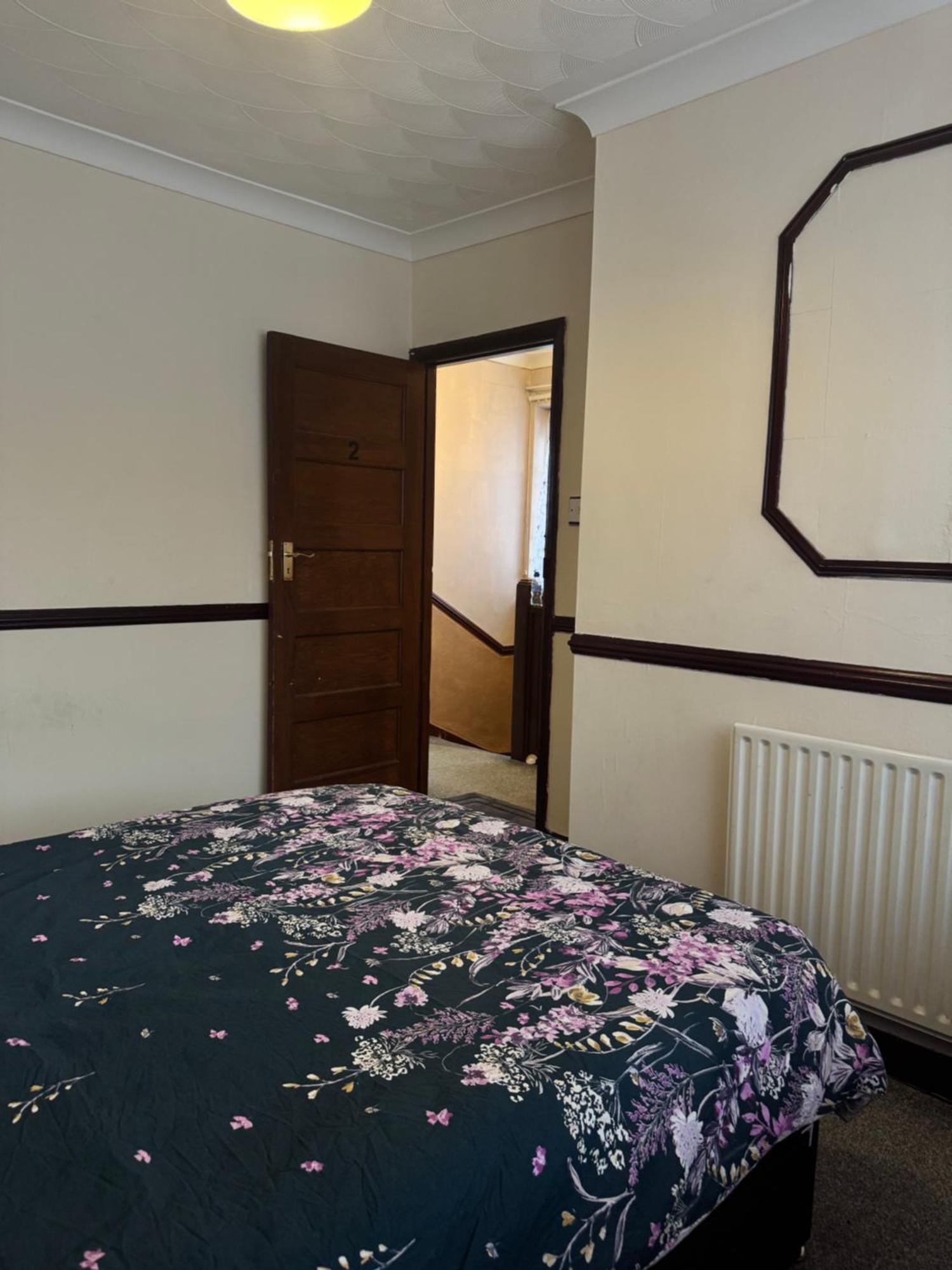 Jxb Homes - Lovely And Spacious Rooms Cliftonville 外观 照片